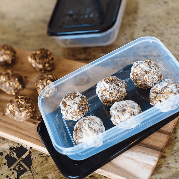 Meal Prep Sundays: Almond-Dusted Protein Balls